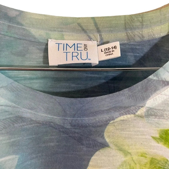 Time and Tru Watercolor Rhinestone Studded Top Large Floral Butterfly Bling Thin - Picture 6 of 6